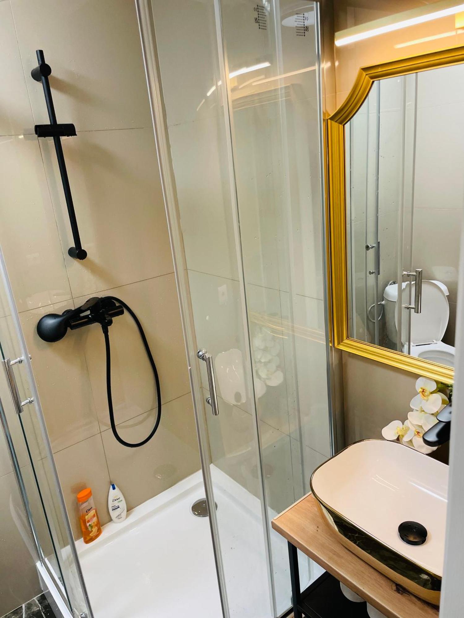Air Residence 44 Otopeni Εξωτερικό φωτογραφία