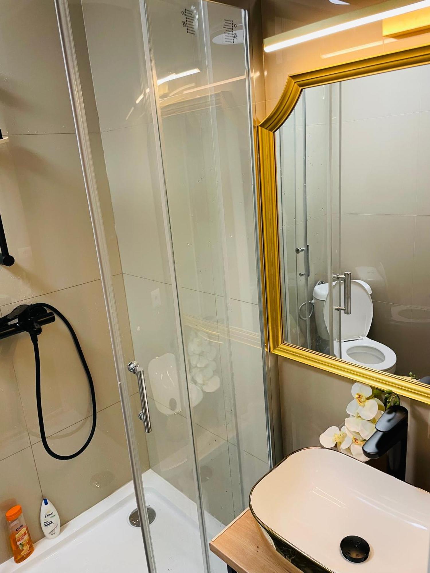 Air Residence 44 Otopeni Εξωτερικό φωτογραφία