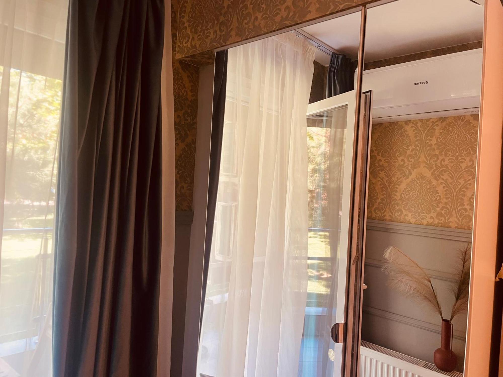 Air Residence 44 Otopeni Εξωτερικό φωτογραφία